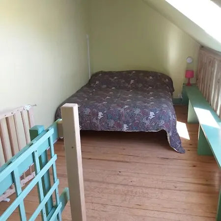 Calme De 35 M2, Parking Gratuit 아파트