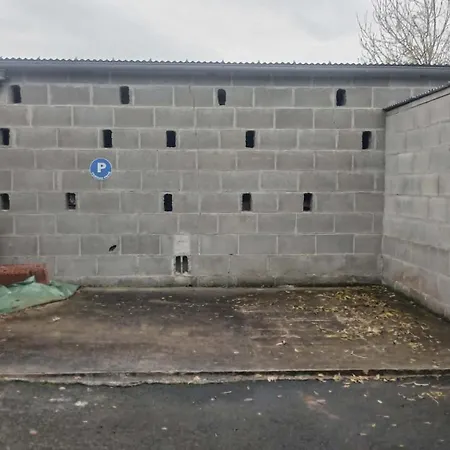 Calme De 35 M2, Parking Gratuit *