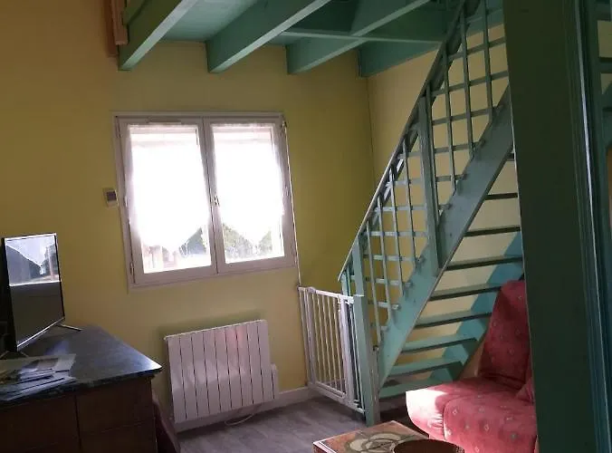 Calme De 35 M2, Parking Gratuit 公寓 *